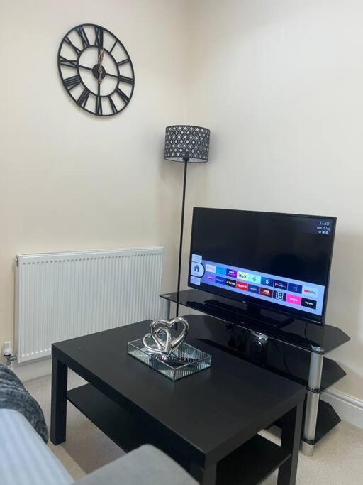 2 Bedroom Apartment With Balcony Oxford Eksteriør bilde