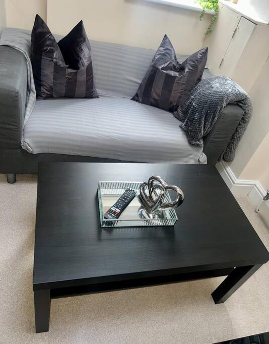 2 Bedroom Apartment With Balcony Oxford Eksteriør bilde