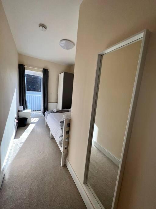 2 Bedroom Apartment With Balcony Oxford Eksteriør bilde