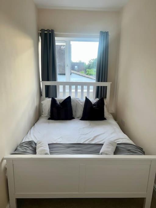 2 Bedroom Apartment With Balcony Oxford Eksteriør bilde